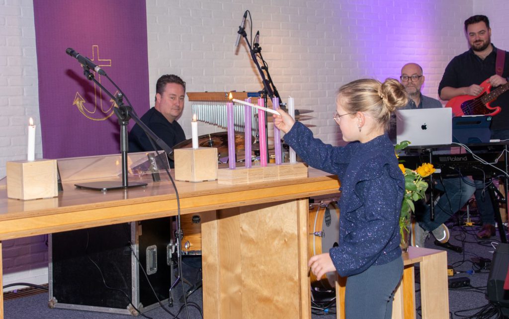 03 Aansteken tweede kaars